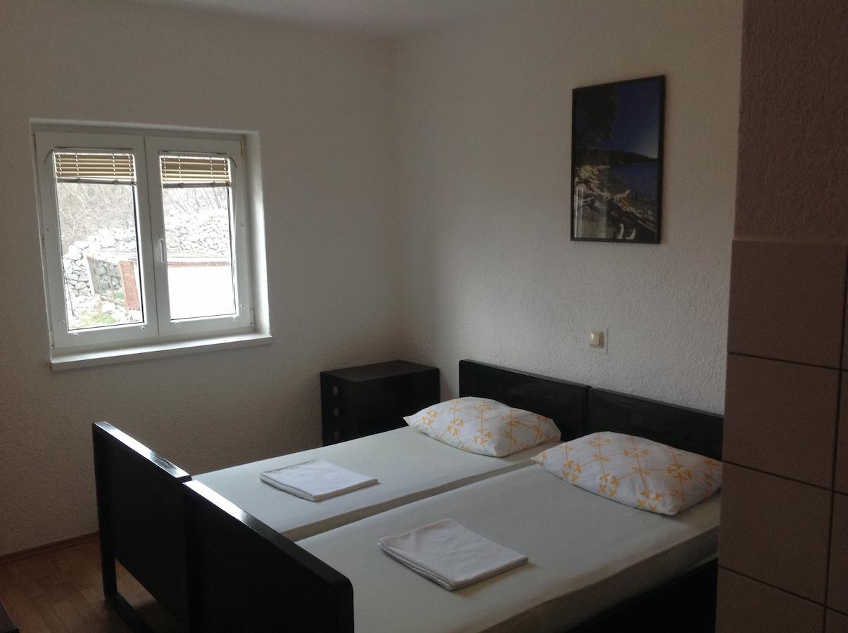 Katarina Apartments And Rooms 시비느 크름포트스키 객실 사진